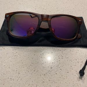 Shady Rays sunglasses